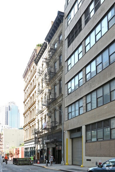 More Photos Of 57 Leonard St, New York Loft Creative Space For Lease