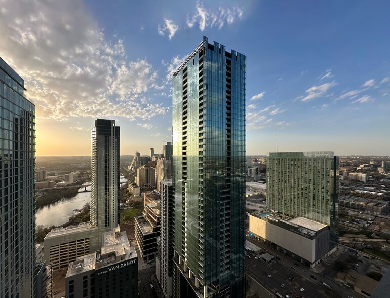 More Photos Of 610 Davis St, Austin Apartments For Lease