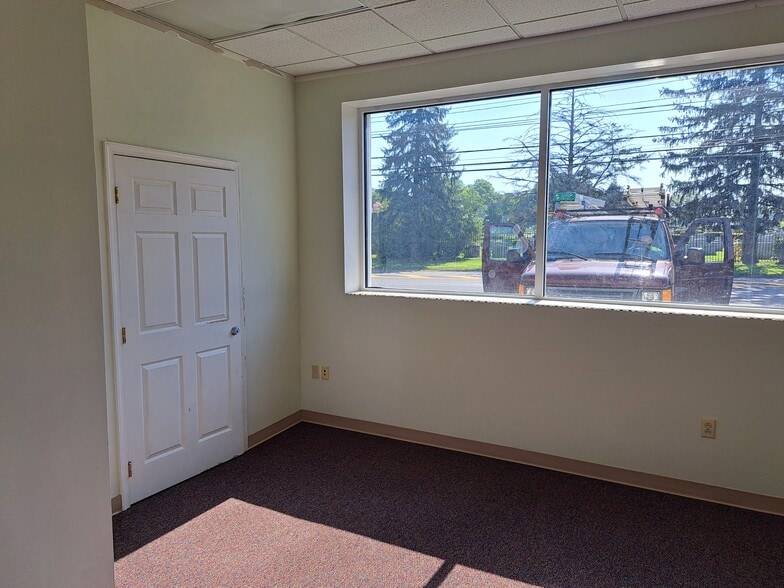 More Photos Of 2820 Old Lincoln Hwy, Trevose Light Distribution For Sale