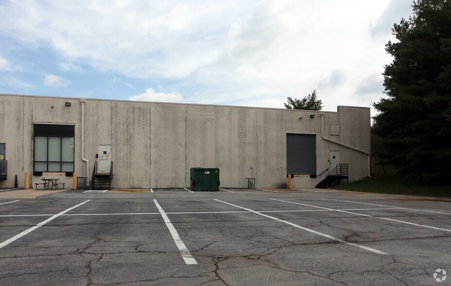 More Photos Of 16201 Trade Zone Ave, Upper Marlboro Industrial For Sale
