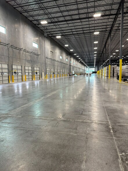 More Photos Of 7600 Wood Rd, Douglasville Distribution For Lease