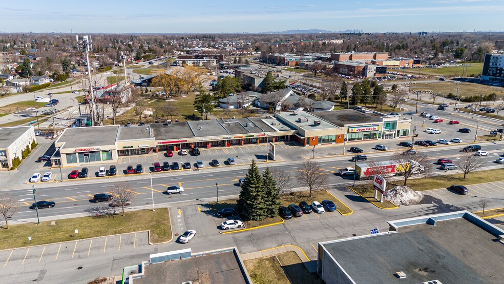 More Photos Of 75A-97 Boul D'anjou, Châteauguay Storefront For Lease