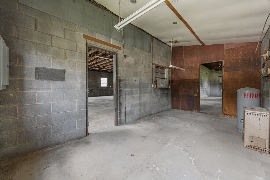 More Photos Of 1085 Old US 421, Lillington Industrial For Sale