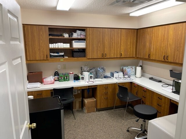 More Photos Of 13910 Fivay Rd, Hudson Medical For Lease