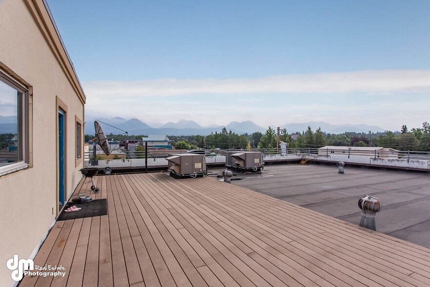 More Photos Of 8801-8811 Toloff St, Anchorage Office For Sale