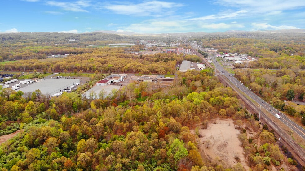 More Photos Of 100-150 Dodge Ave, North Haven Land For Sale