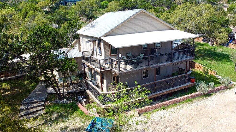 More Photos Of 1340 Hinch Dr, New Braunfels Apartments For Sale