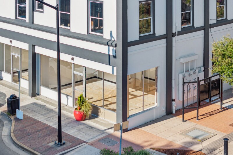 More Photos Of 115 Main Ave, Tillamook General Retail For Lease