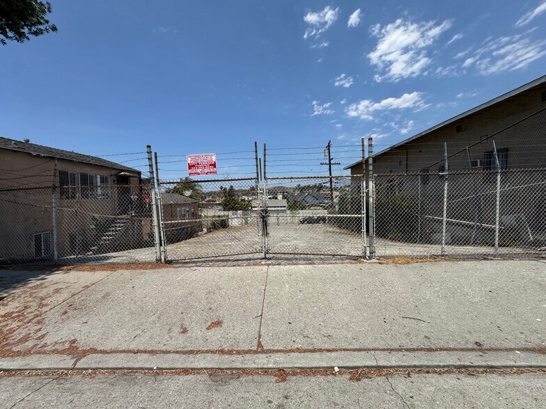 More Photos Of 4233 City Terrace Dr, Los Angeles Industrial For Sale