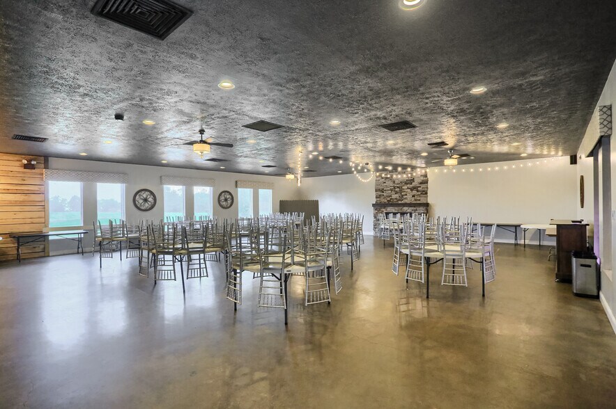 More Photos Of 4512 State St, Edinburg Lodge Meeting Hall For Sale