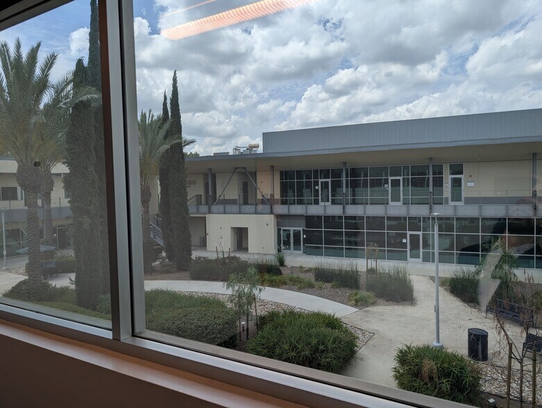More Photos Of 3670 W Temple Ave, Pomona Office For Lease