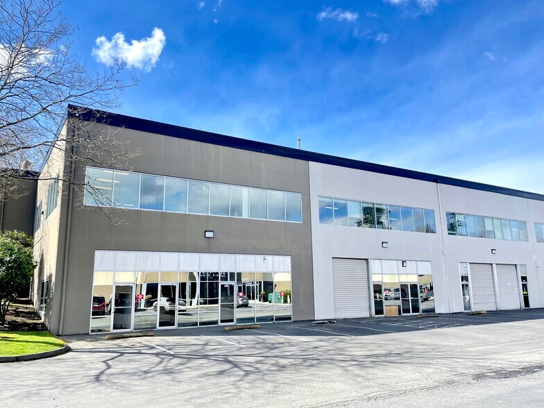 More Photos Of 11627 Airport Rd, Everett Office For Lease
