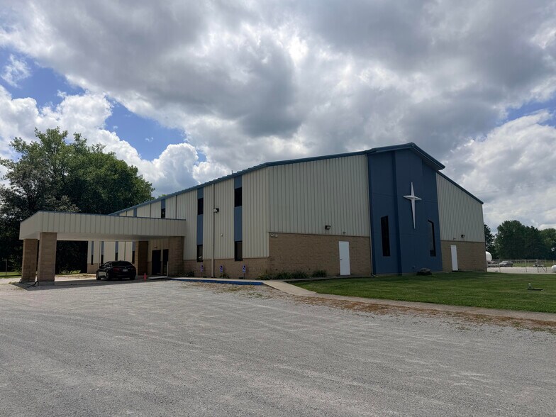 More Photos Of 2343 US Highway 42 SW, London Religious Facility For Lease