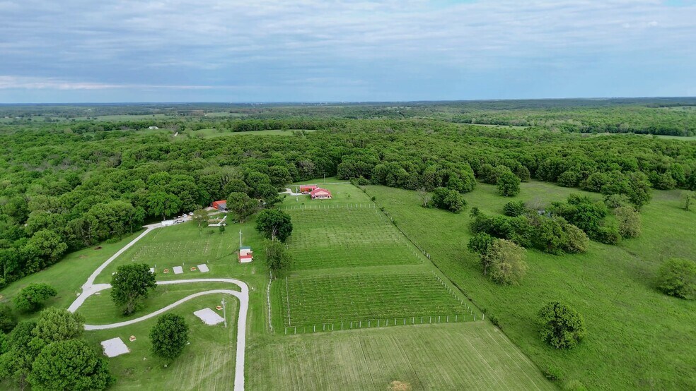 Primary Photo Of 8400 E 1320 Rd, Stockton Winery Vineyard For Sale