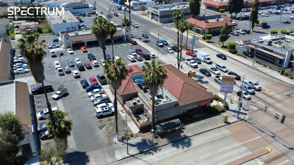 More Photos Of 5900-5924 Atlantic Blvd, Maywood Unknown For Lease