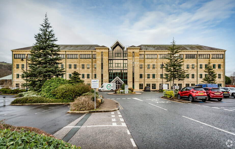 Primary Photo Of Salts Mill Rd, Shipley Coworking Space