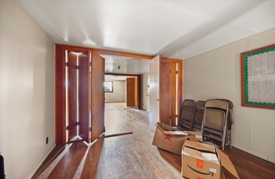 More Photos Of 112 Indian Bend Drive Hazard KY. 41701 Dr, Hazard Religious Facility For Sale