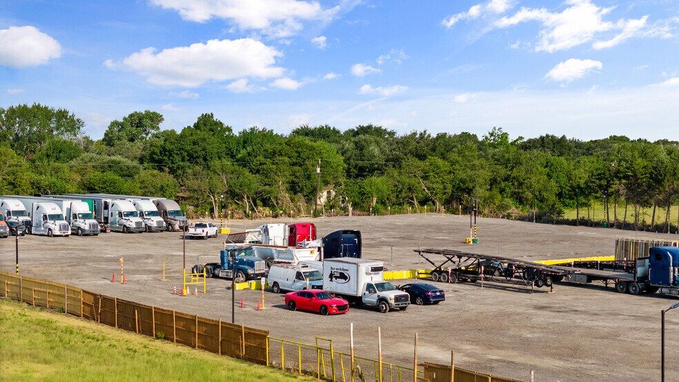 More Photos Of 1241 Narrow Ln, Red Oak Land For Sale