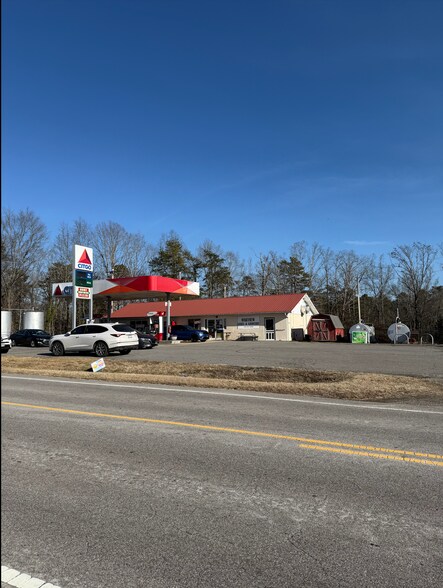 More Photos Of 5659 NC Highway 62 S, Yanceyville Service Station For Sale