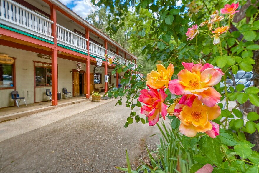 More Photos Of 14785 Belden Town rd, Belden Hotel For Sale