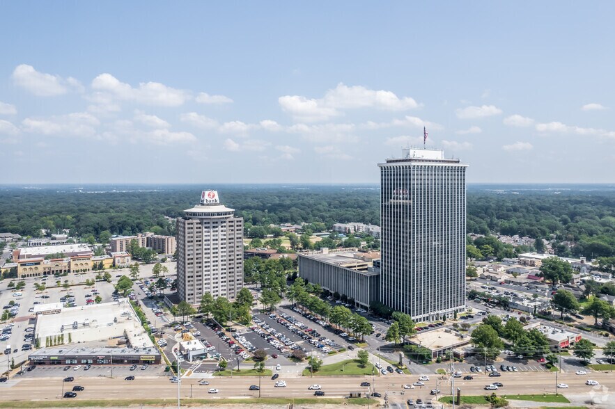 More Photos Of 5100 Poplar Ave, Memphis Office For Lease