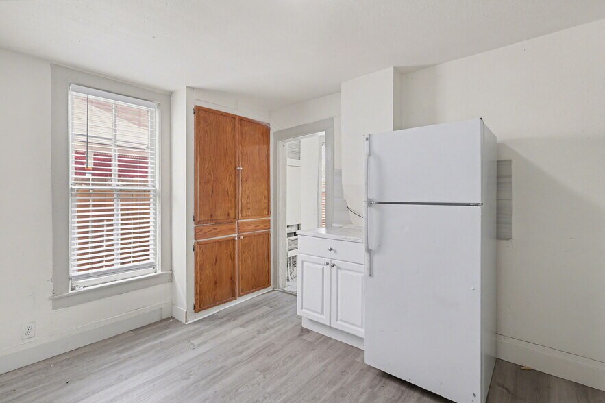 More Photos Of 2201 W Pikes Peak Ave, Colorado Springs Multifamily For Sale