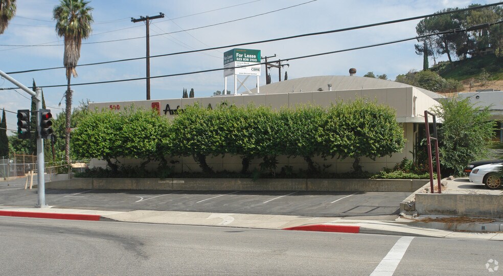 More Photos Of 500 Monterey Pass Rd, Monterey Park Warehouse For Lease