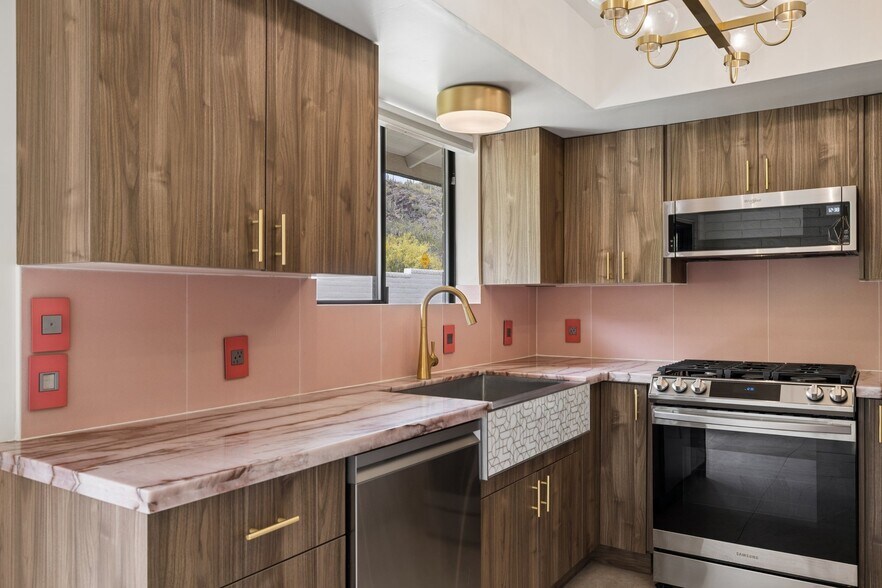 More Photos Of 5801 E Surrey Dr, Cave Creek Apartments For Sale