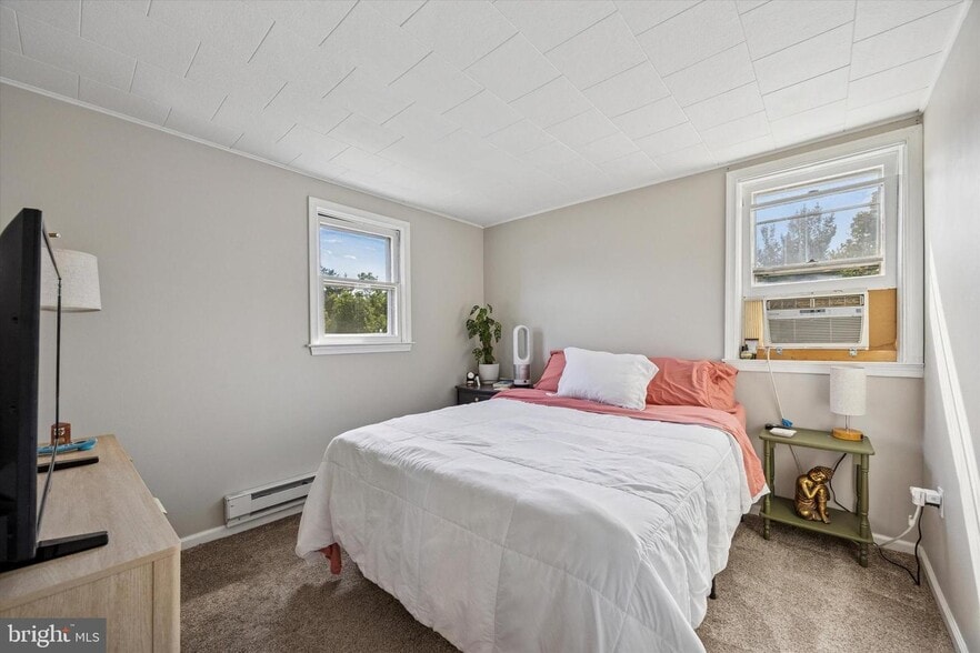 More Photos Of 413 N Pine St, Langhorne Apartments For Sale