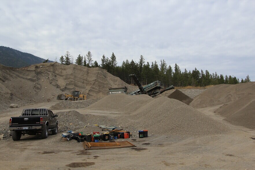 More Photos Of 7229 Douglas Lake Rd, Thompson-Nicola Land For Sale