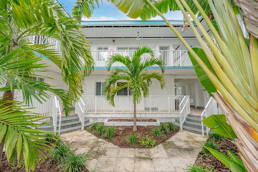 More Photos Of 7710 Harding Ave, Miami Beach Apartments For Sale