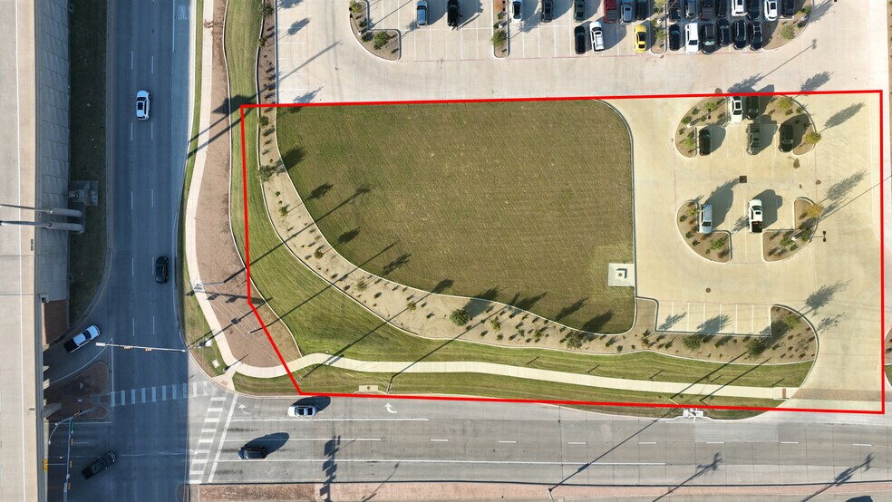 More Photos Of NWQ Forum and Hwy 161 dr, Grand Prairie Land For Lease