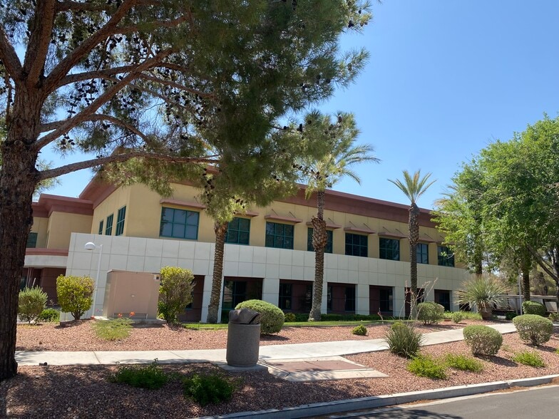 More Photos Of 2650 Lake Sahara Dr, Las Vegas Medical For Lease