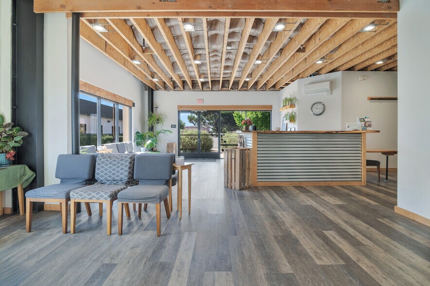 More Photos Of 203-205 W Central Ave, Lompoc Loft Creative Space For Sale