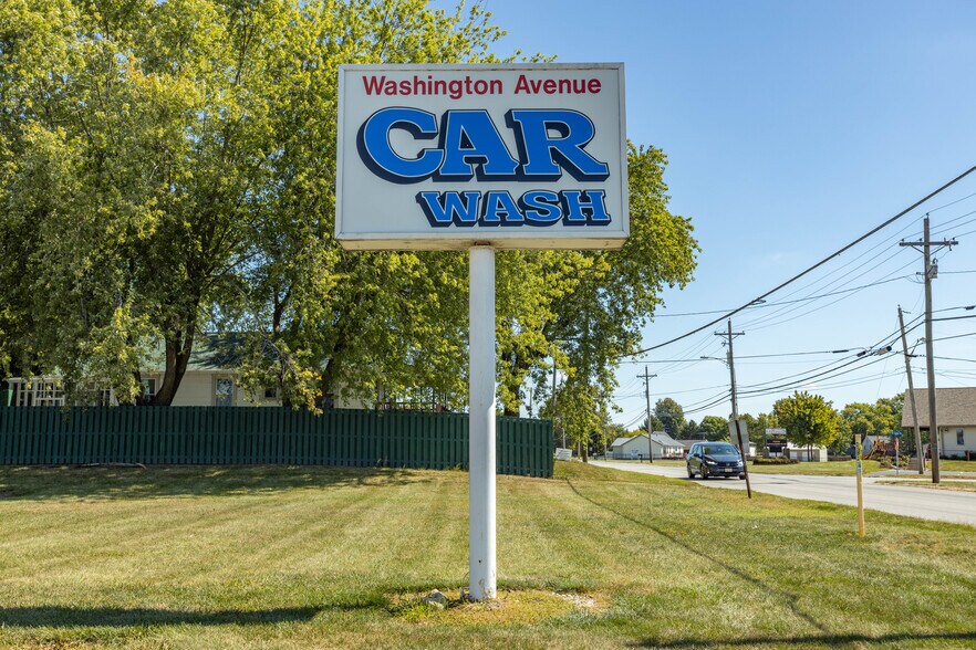 More Photos Of 1600 Washington Ave, Frankfort Specialty For Sale