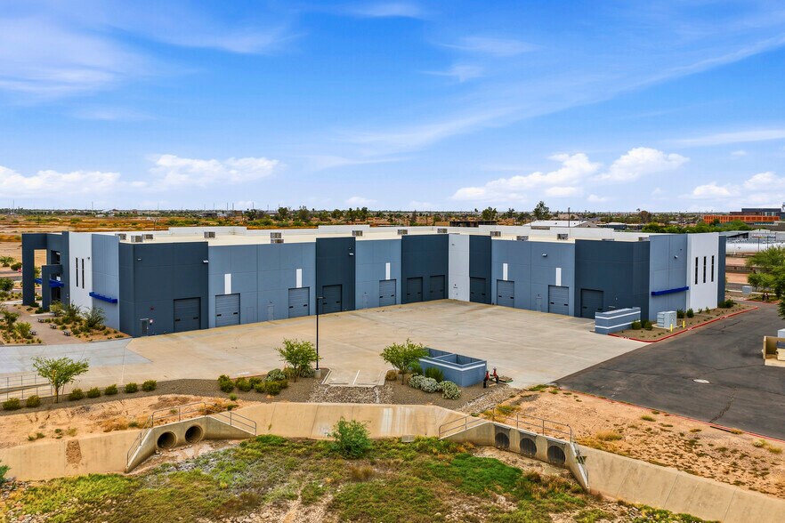 More Photos Of 6459 S Sossaman Rd, Mesa Warehouse For Lease