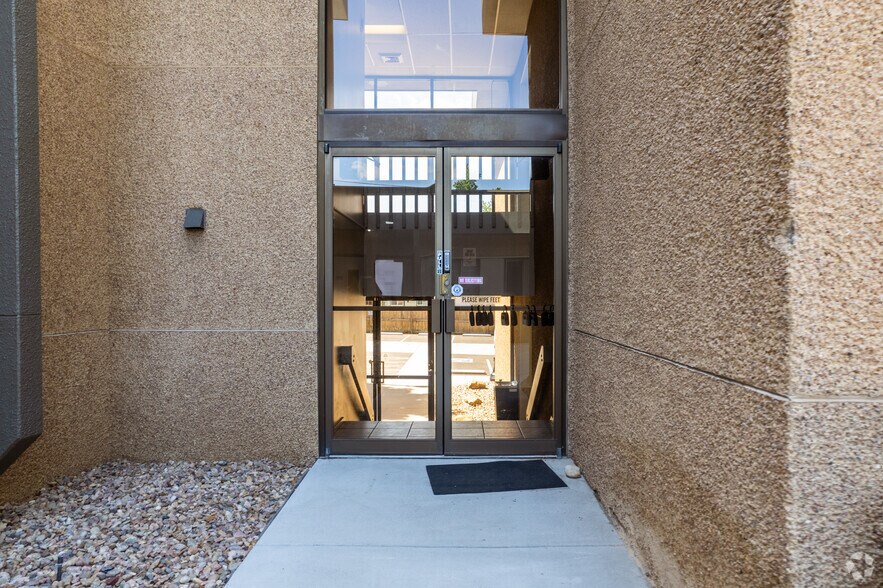 More Photos Of 1360 S Wadsworth Blvd, Lakewood Office For Lease