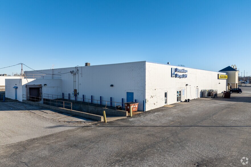 More Photos Of 1200-1230 Woodlawn Rd, Lincoln General Retail For Sale
