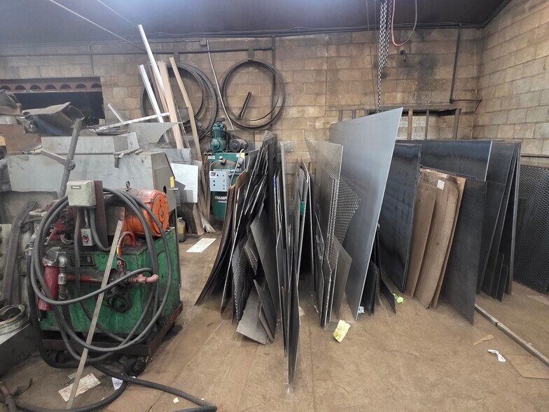 More Photos Of 1389 Old State Rd, Waterford Industrial For Sale