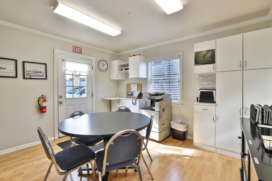 More Photos Of 651 S Winchester Blvd, San Jose Medical For Sale