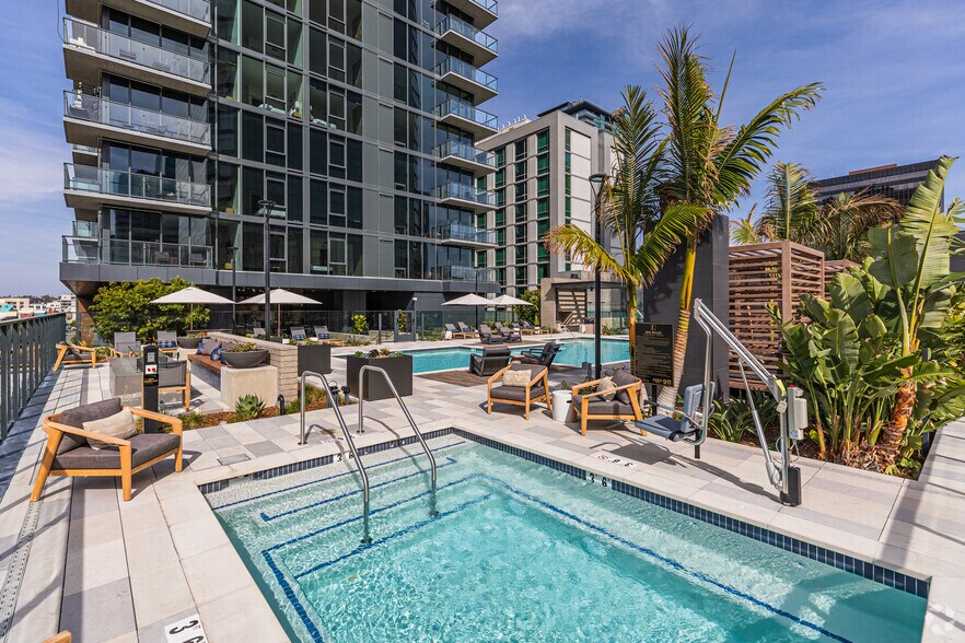 More Photos Of 1331 Columbia St, San Diego Apartments For Lease