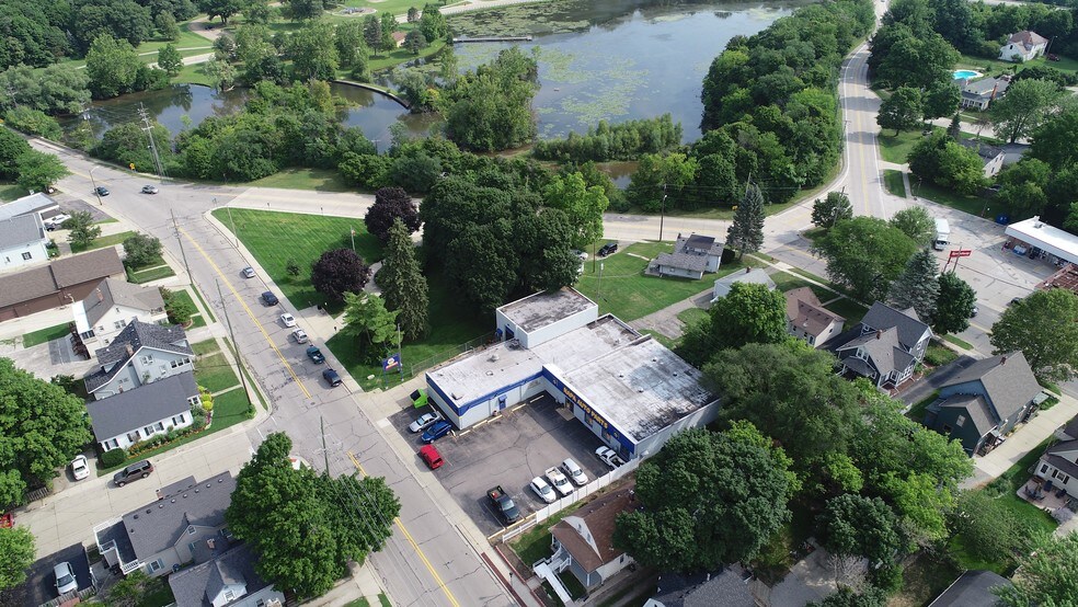 More Photos Of 1100 Starkweather St, Plymouth Freestanding For Lease