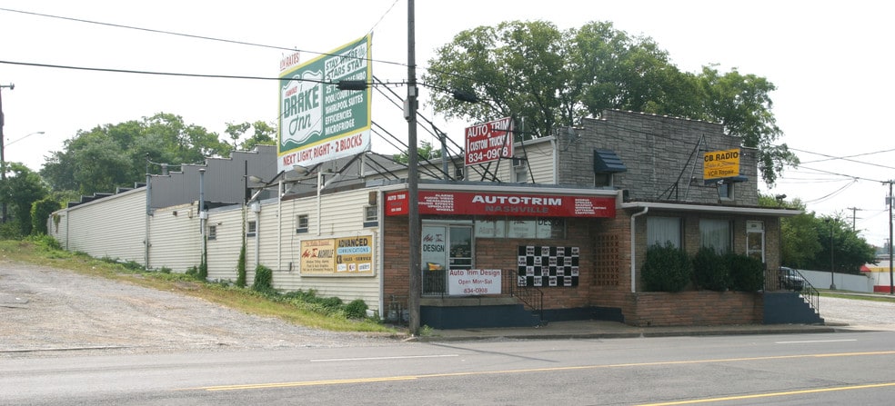 More Photos Of 606 Fesslers Ln, Nashville Auto Repair For Lease