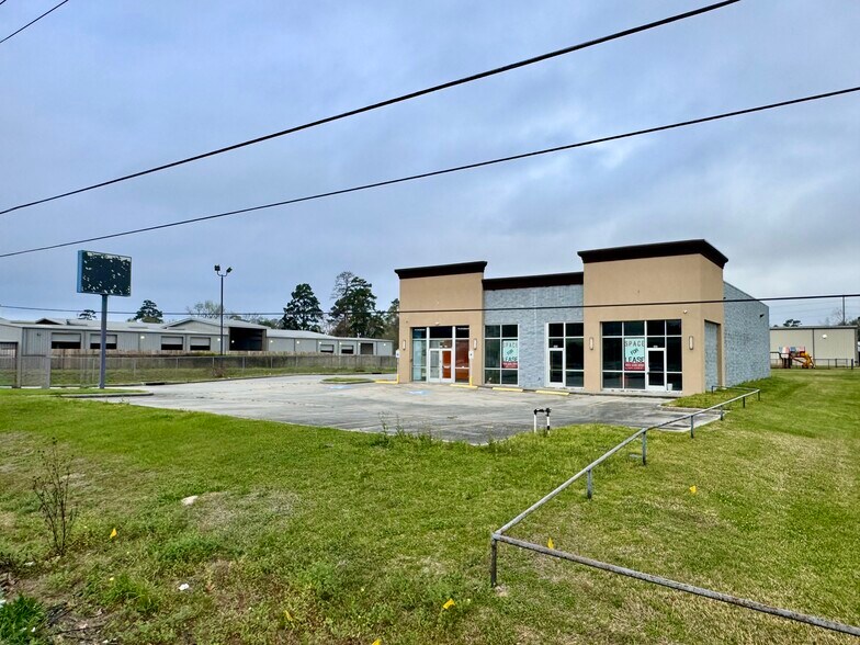More Photos Of 5737 Fm-1960 Rd E, Humble Freestanding For Lease