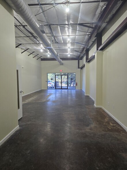 More Photos Of 2820 Peachtree Industrial Blvd, Duluth Storefront For Sale