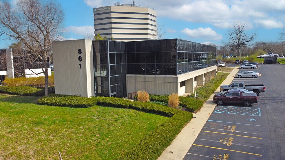 Primary Photo Of 861 Corporate Dr, Lexington Office For Lease