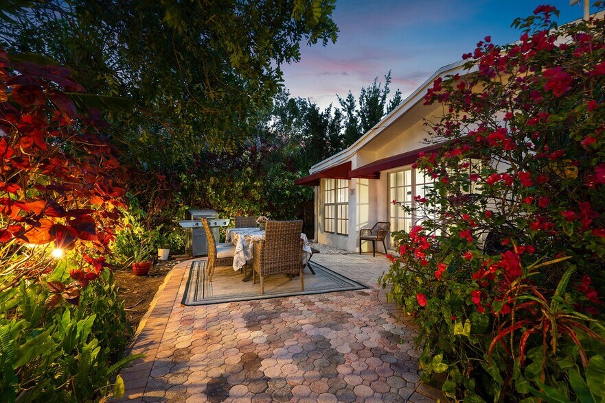 More Photos Of 615-617 NE 9th Ave, Fort Lauderdale Apartments For Sale