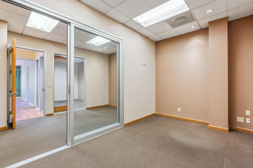 More Photos Of 1401 N Broadway, Walnut Creek Office For Lease