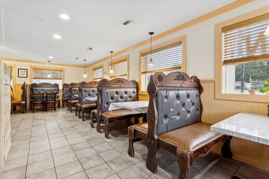 More Photos Of 1370 S Military Hwy, Chesapeake Restaurant For Sale