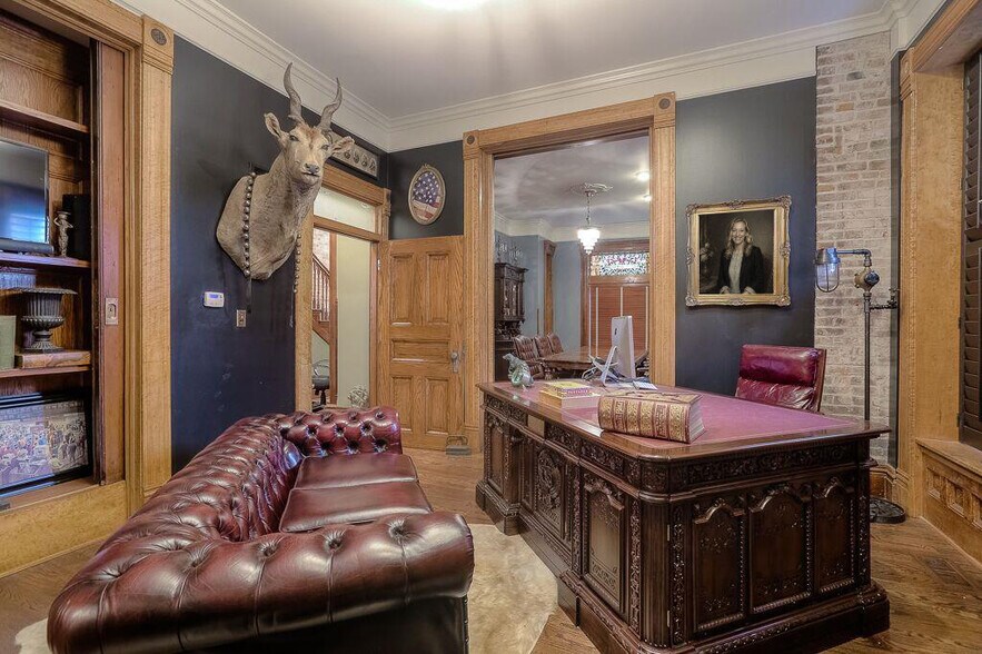 More Photos Of 1020 Pennsylvania Ave, Kansas City Specialty For Sale